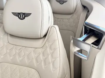 BENTLEY Continental GT Azure V8 Mulliner Bespoke MY26