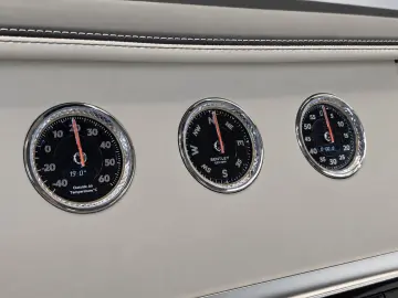 BENTLEY Continental GT Azure V8 Mulliner Bespoke MY26