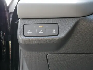 CUPRA Terramar TSI 1.5 e-Hybrid 150 kW MATRIX-LED 360