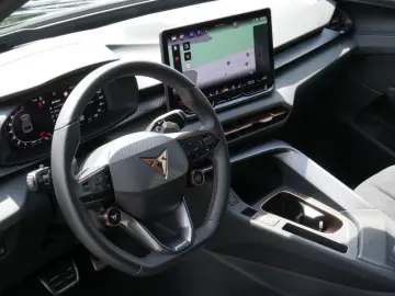 CUPRA Terramar TSI 1.5 e-Hybrid 150 kW MATRIX-LED 360