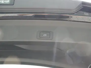 CUPRA Terramar TSI 1.5 e-Hybrid 150 kW MATRIX-LED 360