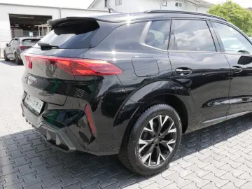 CUPRA Terramar TSI 1.5 e-Hybrid 150 kW MATRIX-LED 360