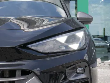 CUPRA Terramar TSI 1.5 e-Hybrid 150 kW MATRIX-LED 360