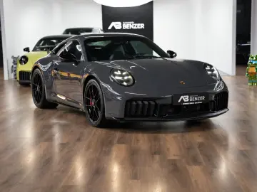 PORSCHE 992 Carrera 4 GTS Aero-Kit HD-Matrix Chrono Lift