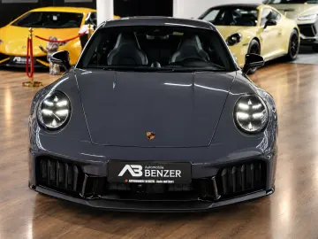 PORSCHE 992 Carrera 4 GTS Aero-Kit HD-Matrix Chrono Lift