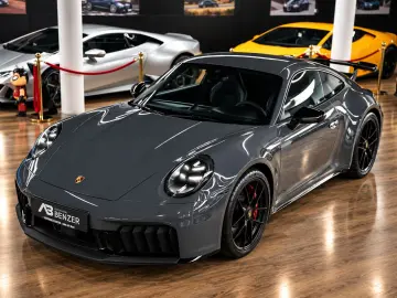 PORSCHE 992 Carrera 4 GTS Aero-Kit HD-Matrix Chrono Lift