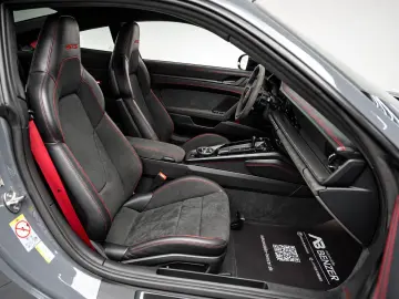 PORSCHE 992 Carrera 4 GTS Aero-Kit HD-Matrix Chrono Lift