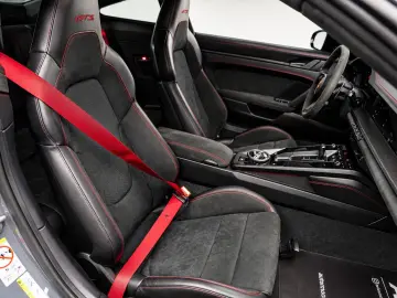 PORSCHE 992 Carrera 4 GTS Aero-Kit HD-Matrix Chrono Lift