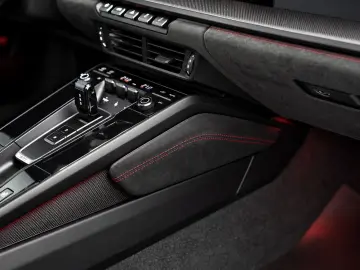 PORSCHE 992 Carrera 4 GTS Aero-Kit HD-Matrix Chrono Lift