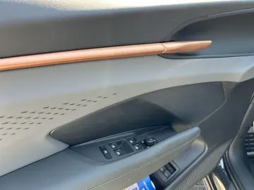 CUPRA Terramar 1.5 TSI eHybrid 150 kW