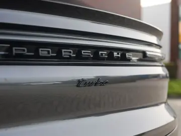PORSCHE Cayenne Coupe Turbo E-Hybrid Techart
