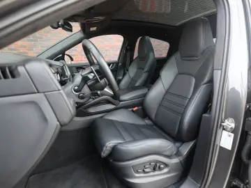 PORSCHE Cayenne Coupe Turbo E-Hybrid Techart
