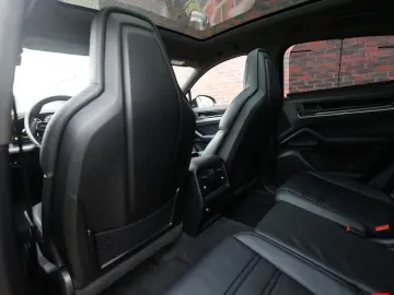 PORSCHE Cayenne Coupe Turbo E-Hybrid Techart