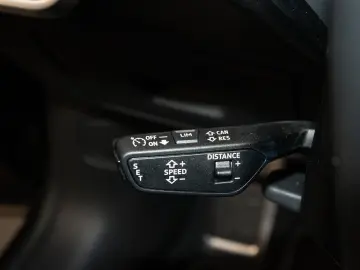 AUDI A7 Sportback 40 TDI quattro S line Head Up AHK