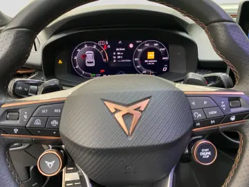 CUPRA Terramar 1.5e-Hybrid DSG Matrix 360  Nav HUD APP