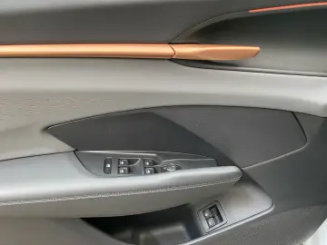 CUPRA Terramar 1.5e-Hybrid DSG Matrix 360  Nav HUD APP