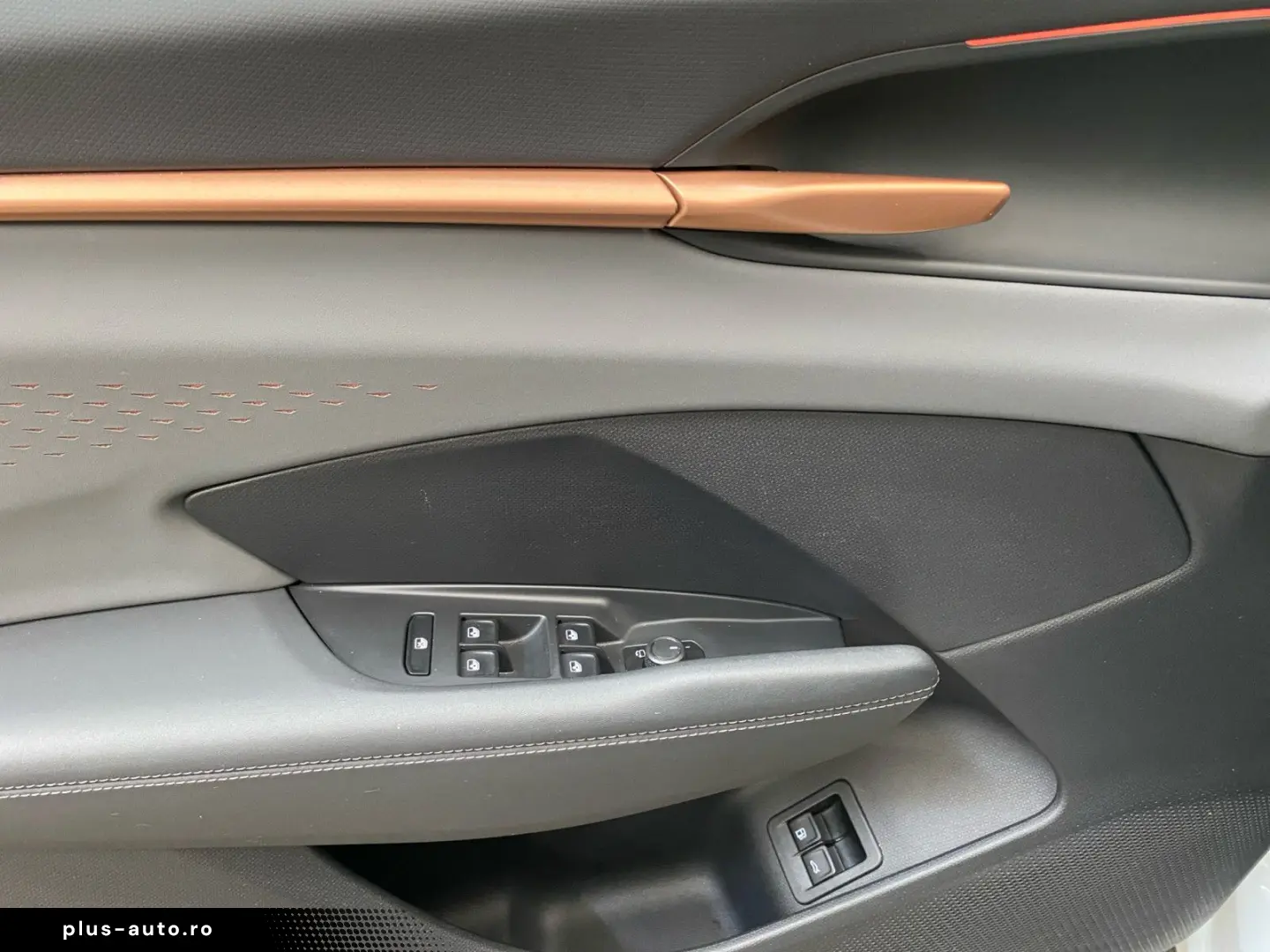 CUPRA Terramar 1.5e-Hybrid DSG Matrix 360  Nav HUD APP