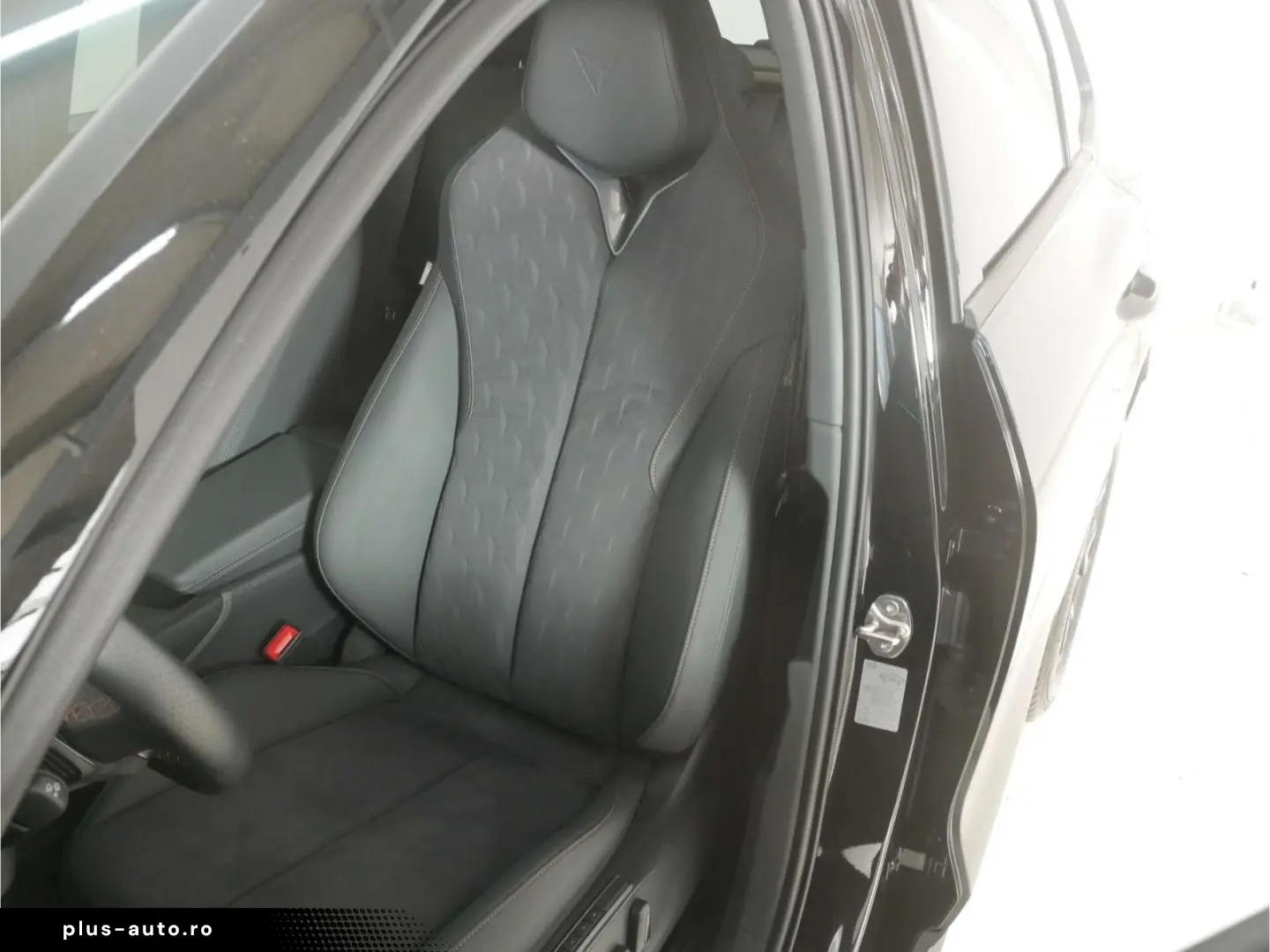 CUPRA Terramar 1.5 eHybrid DSG HUD 360  Matrix DCC ACC