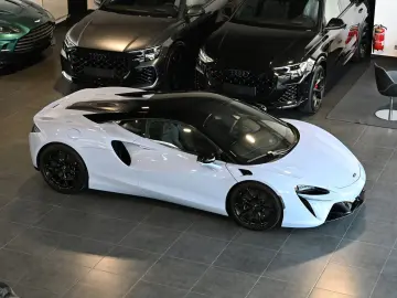 MCLAREN Artura MSO Ceramic Grey Tech Lux Technology Pack