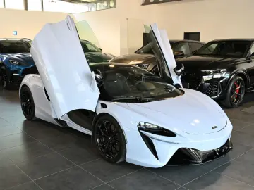 MCLAREN Artura MSO Ceramic Grey Tech Lux Technology Pack