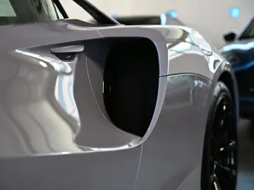 MCLAREN Artura MSO Ceramic Grey Tech Lux Technology Pack