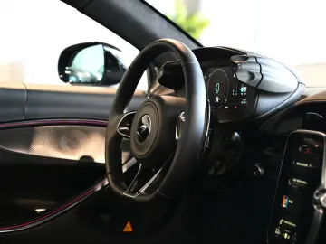 MCLAREN Artura MSO Ceramic Grey Tech Lux Technology Pack