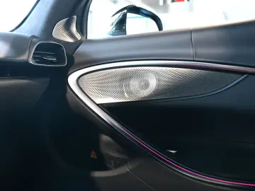 MCLAREN Artura MSO Ceramic Grey Tech Lux Technology Pack
