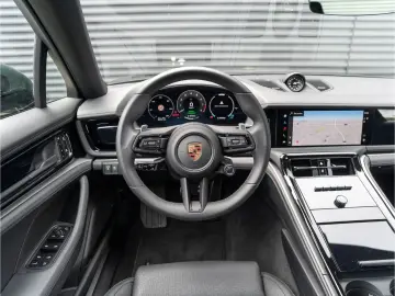 PORSCHE Panamera 4S E-Hybrid TOP Ausstattung UPE174.000€