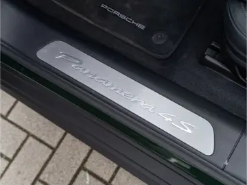 PORSCHE Panamera 4S E-Hybrid TOP Ausstattung UPE174.000€