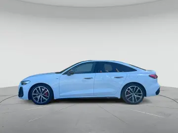 AUDI A5 Lim. e-hybrid qu. S tronic S line Matrix HUD