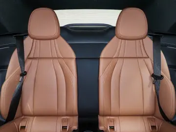 MERCEDES-BENZ CLE 300 4M AMG Prem.Plus AHK HUD MEMORY 19