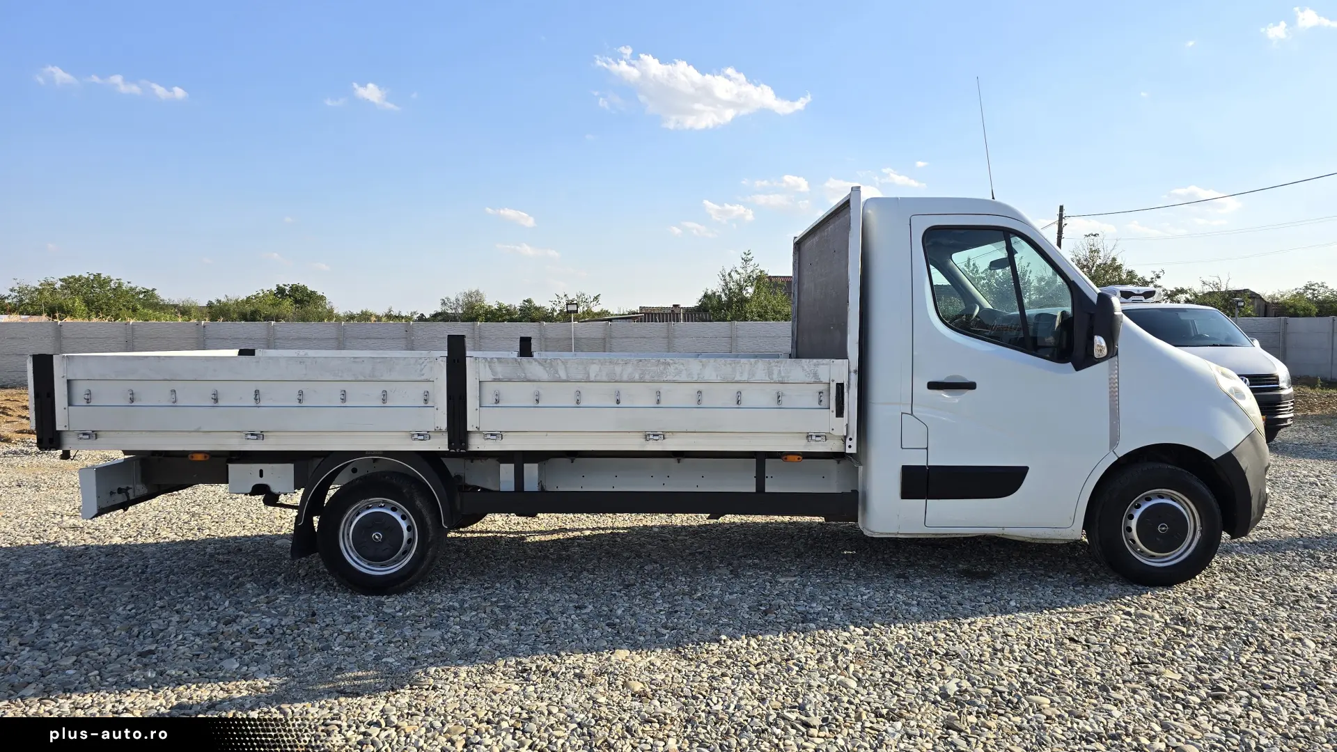 2017 Opel Movano BENA L=4.30m