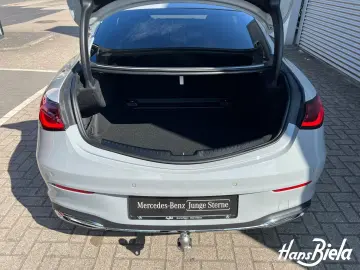 MERCEDES-BENZ CLE 200 Coupé Prem  19  Pano Bur DigLi Stdh