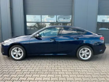 BMW 220i Gran Coupé LED PANO HIFI DAB HUD