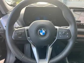 BMW 220i Gran Coupé LED PANO HIFI DAB HUD