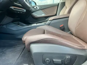 BMW 220i Gran Coupé LED PANO HIFI DAB HUD