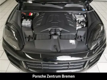 PORSCHE Cayenne Turbo E-Hybrid Coupe GT-Paket Headup…