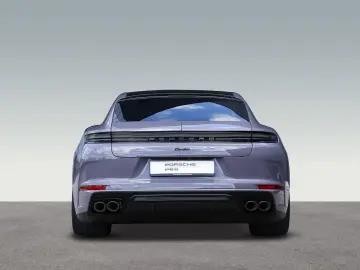 PORSCHE Panamera Turbo E-Hybrid Burmester Nachtsicht