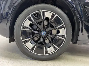 BMW iX3 M SPORT IMPRESSIVE HEAD-UP H&K HIFI 360  KAM