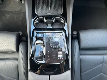 BMW 530e xDrive M Sport Pro • PANO • H&K • 360  • HUD