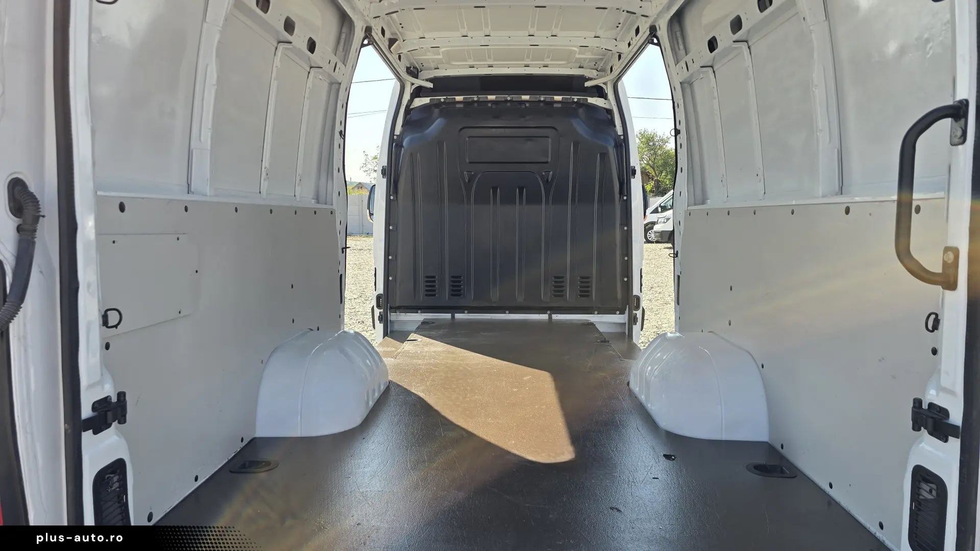 2020 Opel Movano L3H2 AXA DUBLA   ROTI DUBLE pe spate