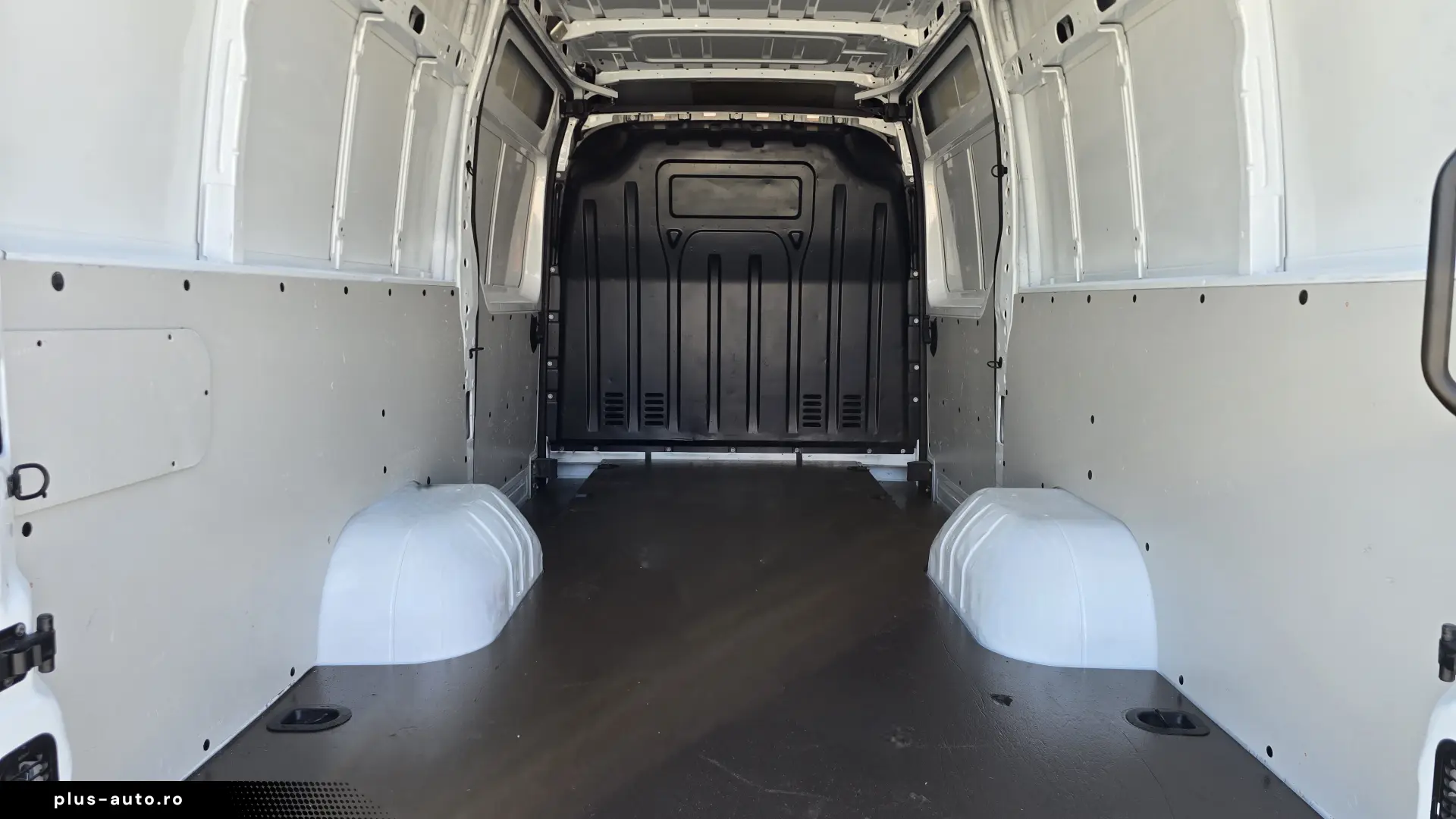 2020 Opel Movano L3H2 AXA DUBLA   ROTI DUBLE pe spate