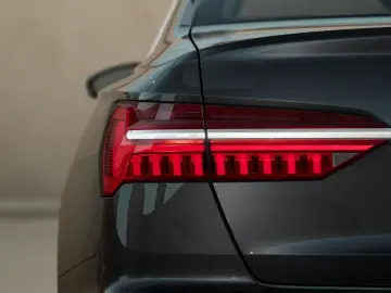 AUDI A6 Limousine TDI S line Pano Allradlenkung 360