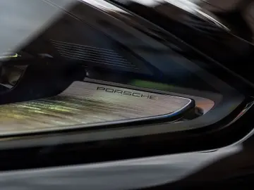 PORSCHE Cayenne E-Hybrid  PASM SOFTCLOSE PANO CHRONO 360