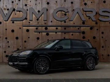 PORSCHE Cayenne E-Hybrid  PASM SOFTCLOSE PANO CHRONO 360