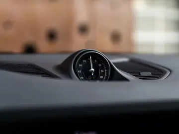 PORSCHE Cayenne E-Hybrid  PASM SOFTCLOSE PANO CHRONO 360