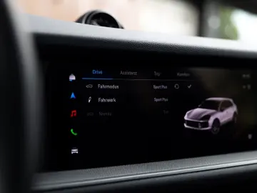 PORSCHE Cayenne E-Hybrid  PASM SOFTCLOSE PANO CHRONO 360