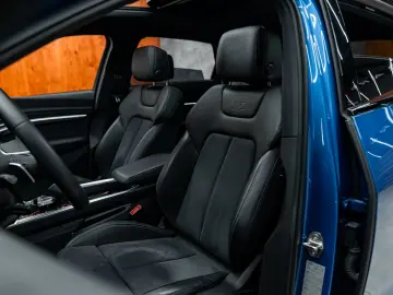 AUDI Q8 e-tron 55 quattro S line