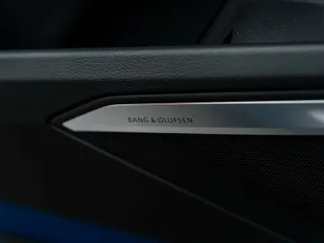 AUDI Q8 e-tron 55 quattro S line