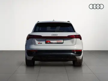 AUDI Q8 e-tron S line 55 qu. Matrix HUD B&O Air ACC